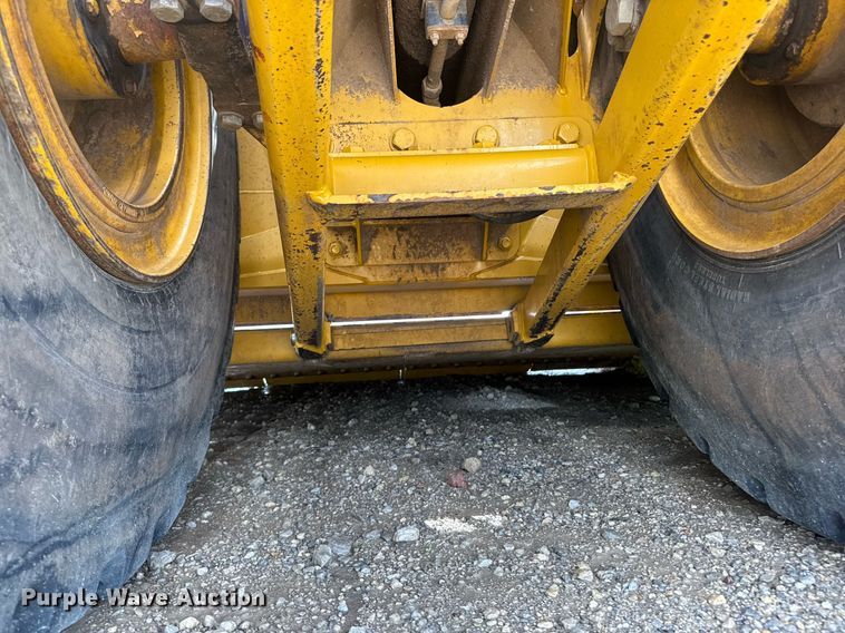 image for item DY0442 2016 K-Tec 1237 scraper