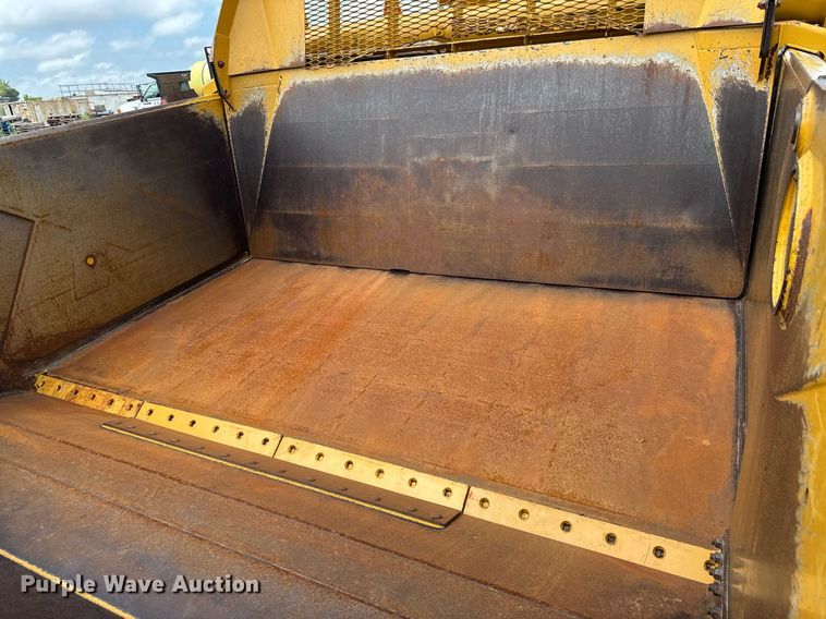 image for item DY0442 2016 K-Tec 1237 scraper