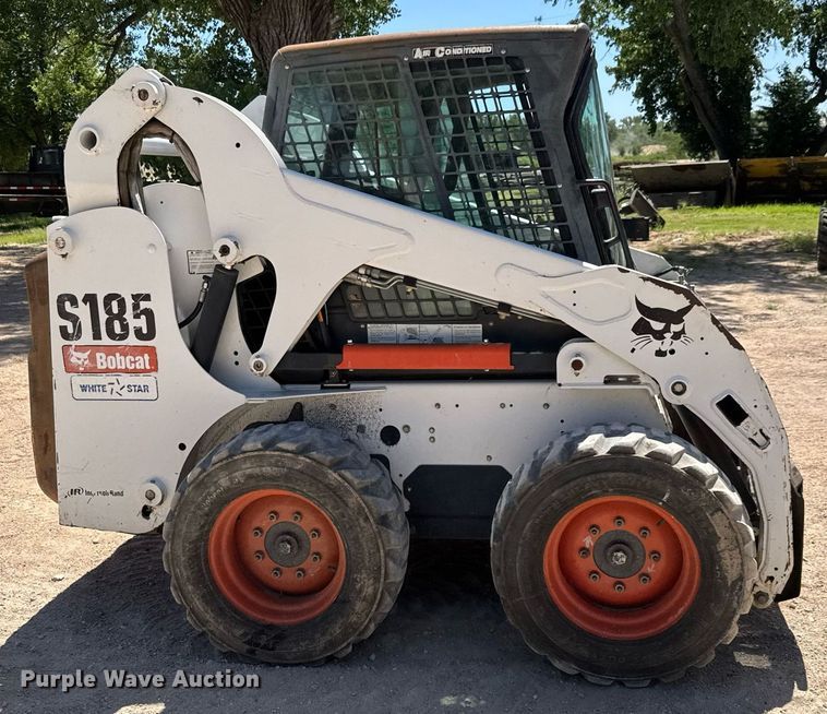 MINI CARGADOR SOBRE RUEDAS 2006 BOBCAT S185
