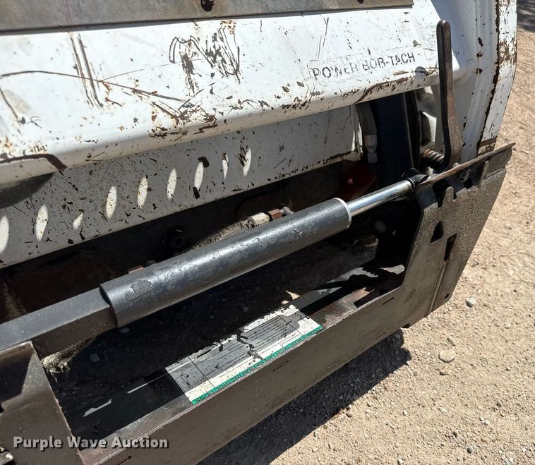 image for item DY0453 2006 Bobcat S185 skid steer loader