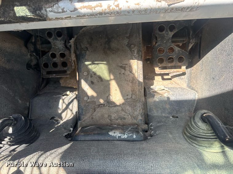 image for item DY0453 2006 Bobcat S185 skid steer loader