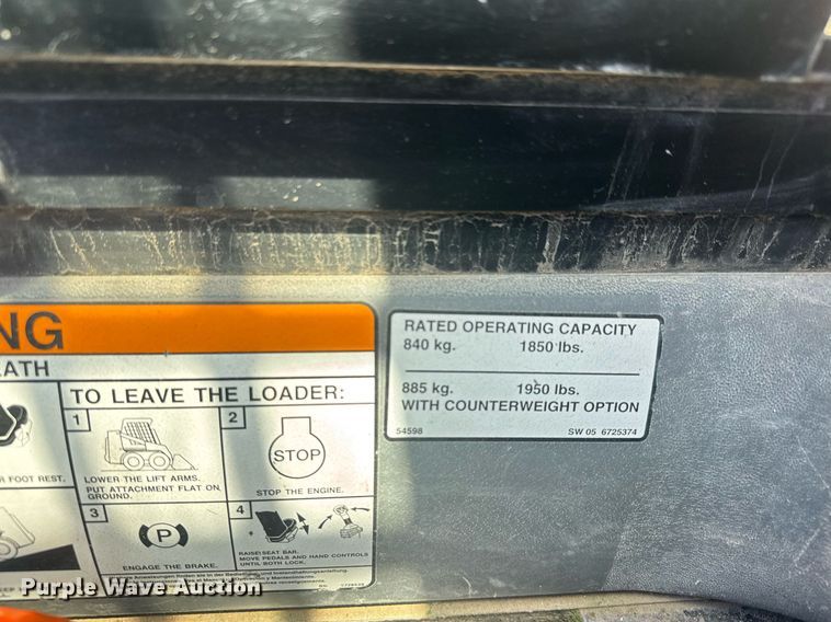 image for item DY0453 2006 Bobcat S185 skid steer loader