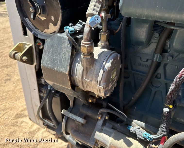 image for item DY0453 2006 Bobcat S185 skid steer loader