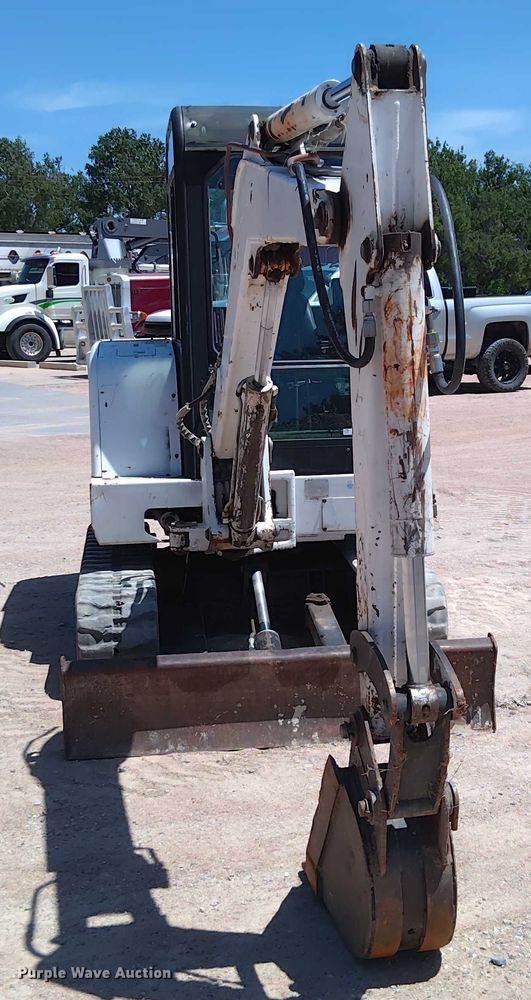 EXCAVADORA BOBCAT 331