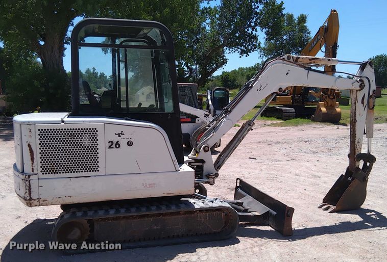 EXCAVADORA BOBCAT 331