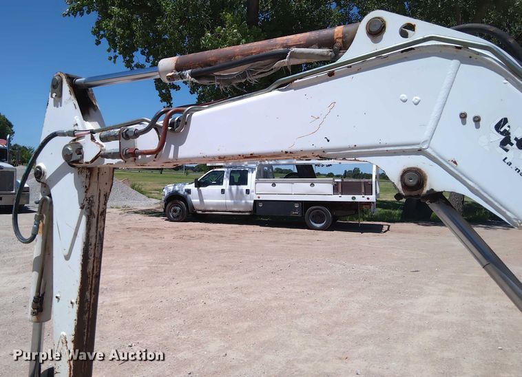 image for item DY0454 Bobcat 331 mini excavator