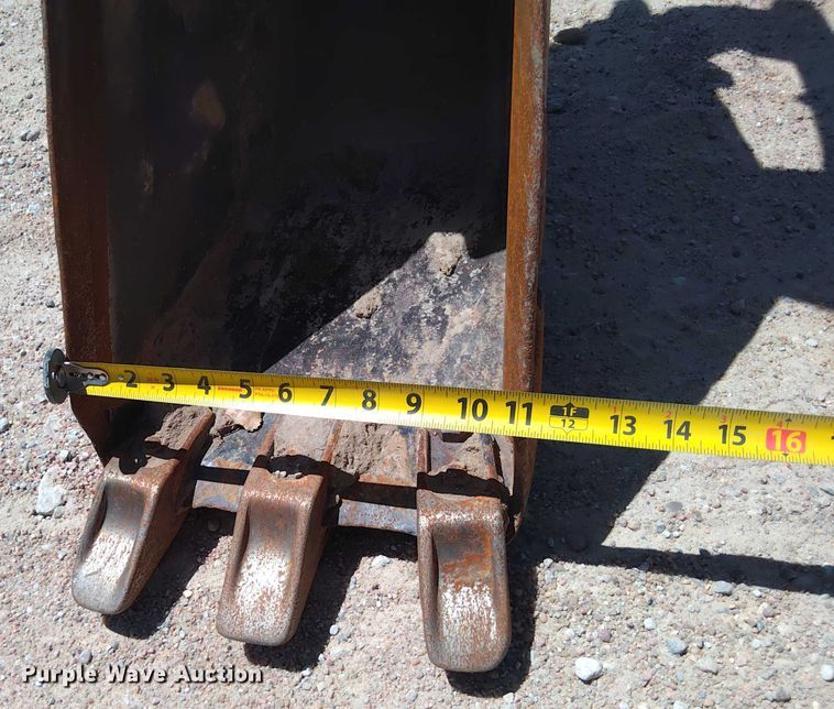 image for item DY0454 Bobcat 331 mini excavator