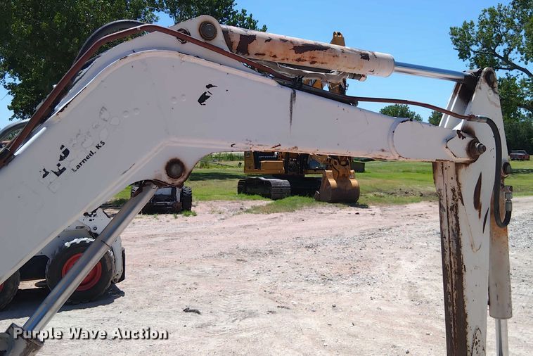 image for item DY0454 Bobcat 331 mini excavator