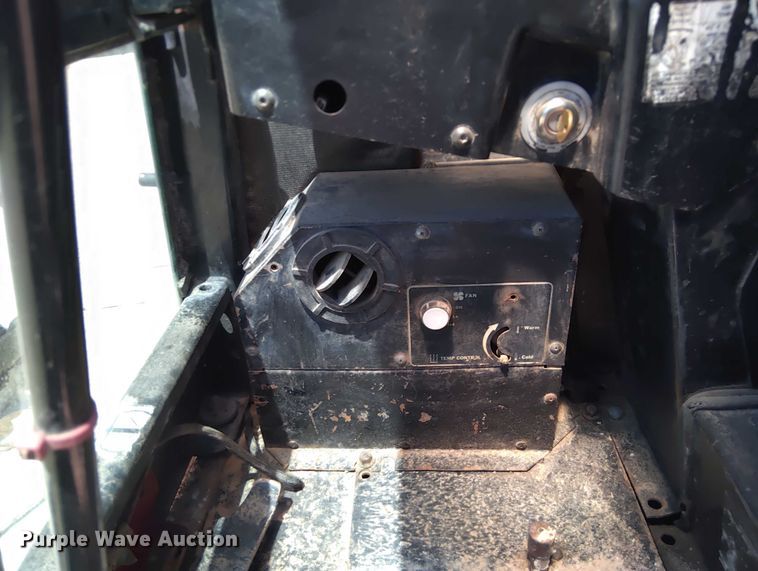 image for item DY0454 Bobcat 331 mini excavator