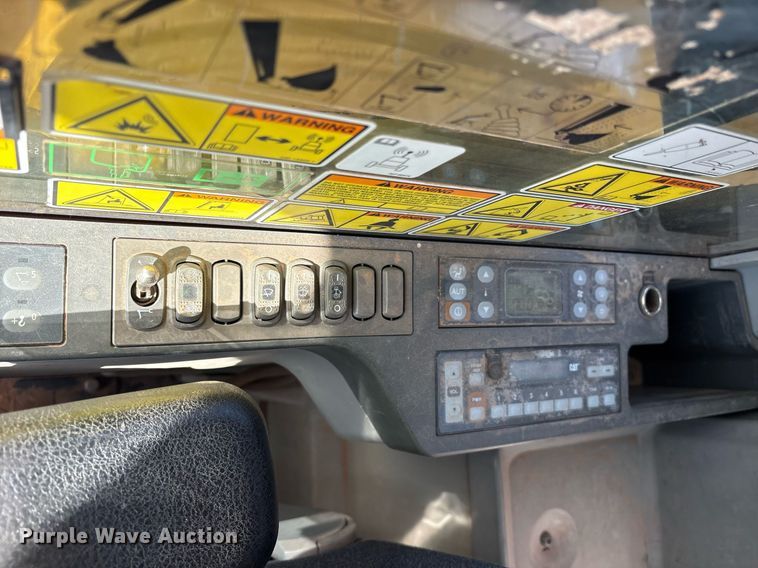 image for item DY0791 2013 Caterpillar 336ELH excavator