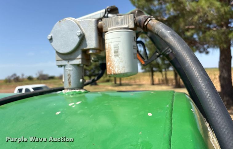 image for item DY0792 2009 Lee Diesel DT975 fuel trailer