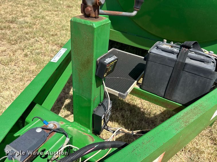 image for item DY0792 2009 Lee Diesel DT975 fuel trailer