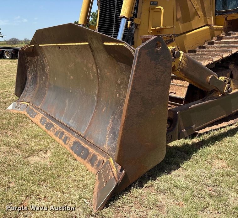 image for item DY0793 2007 Caterpillar D8T dozer