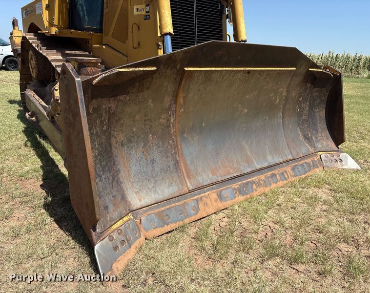 image for item DY0793 2007 Caterpillar D8T dozer