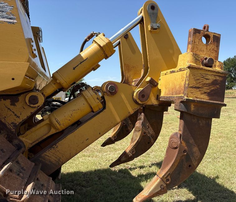 image for item DY0793 2007 Caterpillar D8T dozer