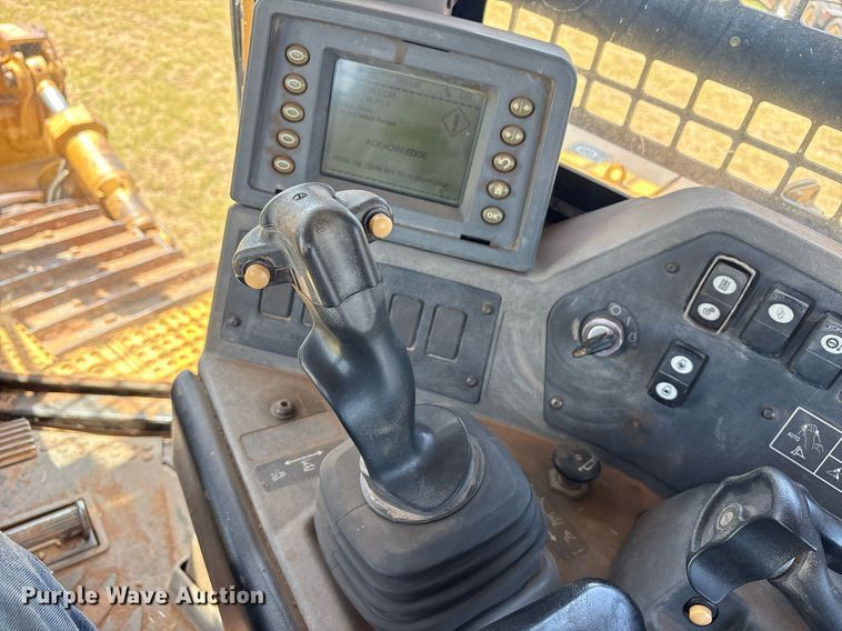 image for item DY0793 2007 Caterpillar D8T dozer