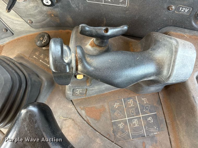 image for item DY0793 2007 Caterpillar D8T dozer