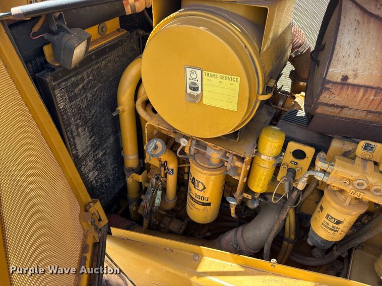 image for item DY0793 2007 Caterpillar D8T dozer