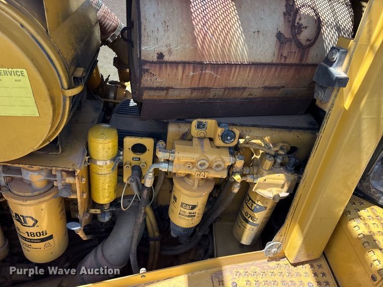 image for item DY0793 2007 Caterpillar D8T dozer