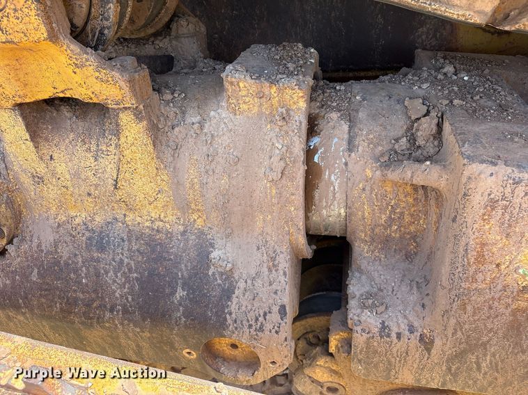 image for item DY0793 2007 Caterpillar D8T dozer