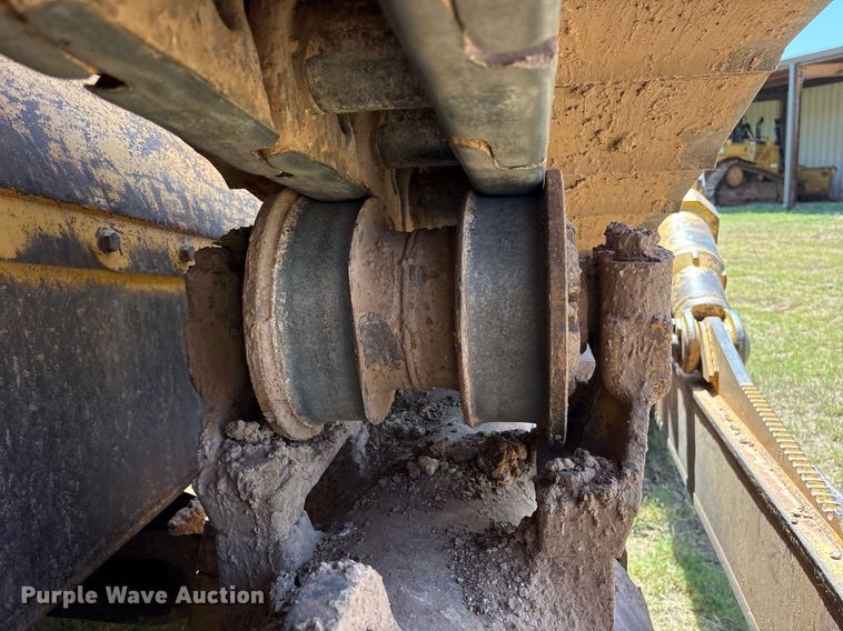 image for item DY0793 2007 Caterpillar D8T dozer