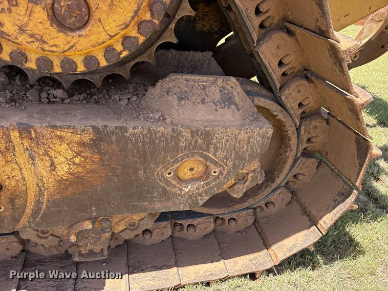 image for item DY0793 2007 Caterpillar D8T dozer