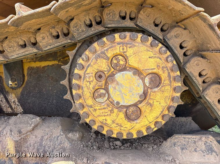 image for item DY0793 2007 Caterpillar D8T dozer