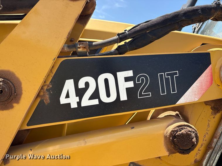 image for item DY0799 2016 Caterpillar 420F2 IT backhoe