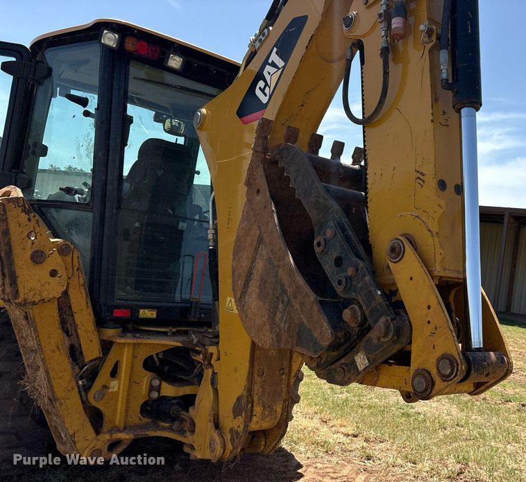 image for item DY0799 2016 Caterpillar 420F2 IT backhoe