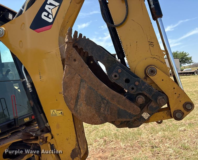 image for item DY0799 2016 Caterpillar 420F2 IT backhoe