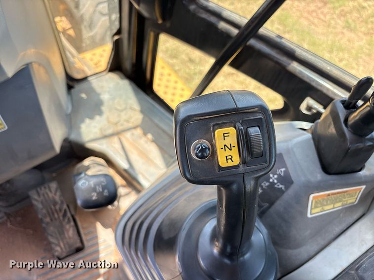 image for item DY0799 2016 Caterpillar 420F2 IT backhoe