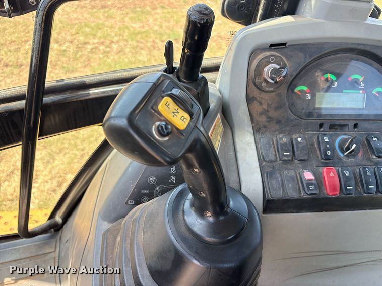 image for item DY0799 2016 Caterpillar 420F2 IT backhoe