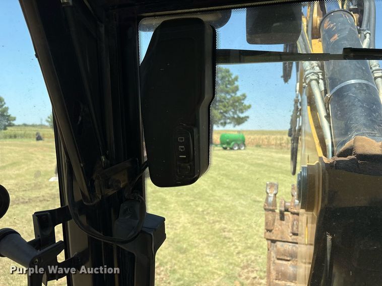 image for item DY0799 2016 Caterpillar 420F2 IT backhoe