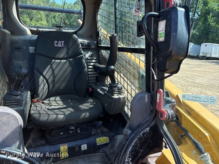 image for item DY0872 2021 Caterpillar 289D3 tracked skid steer loader