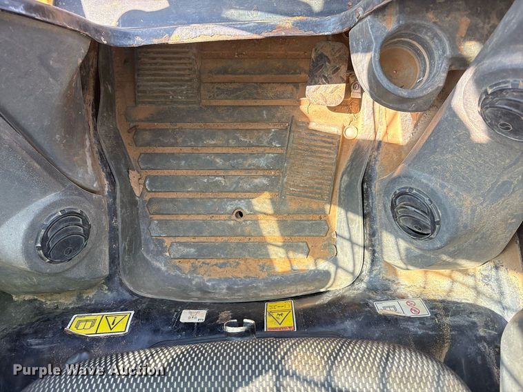 image for item DY0872 2021 Caterpillar 289D3 tracked skid steer loader