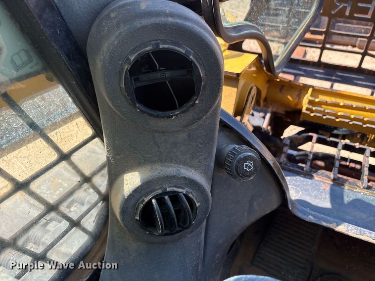 image for item DY0872 2021 Caterpillar 289D3 tracked skid steer loader