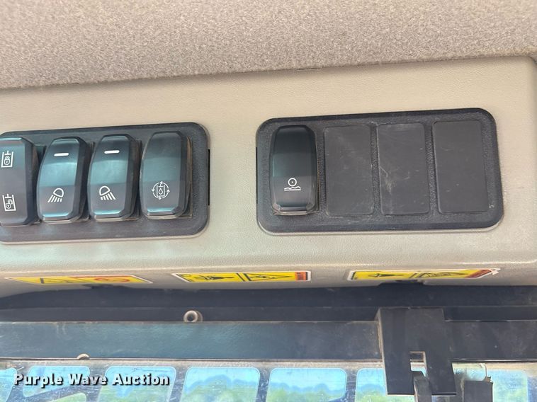 image for item DY0872 2021 Caterpillar 289D3 tracked skid steer loader