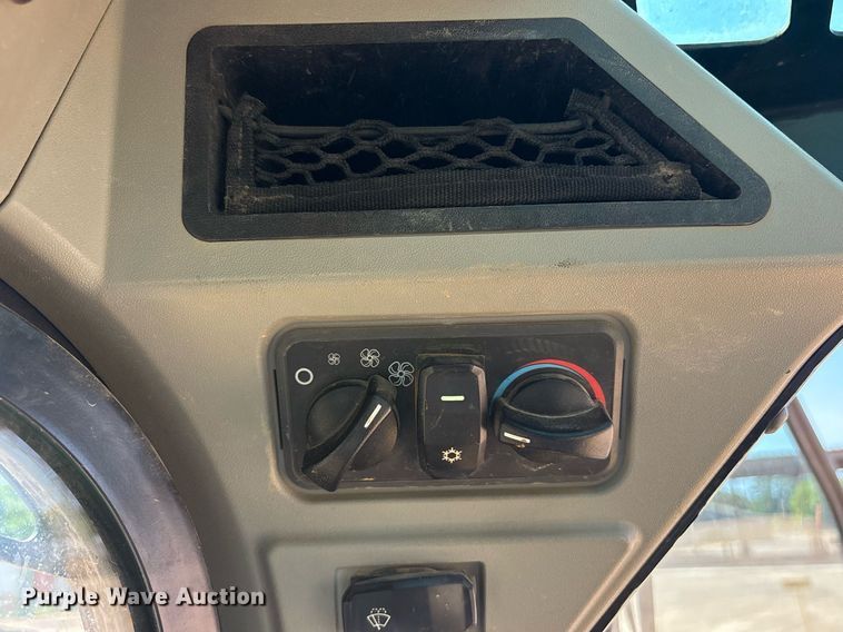 image for item DY0872 2021 Caterpillar 289D3 tracked skid steer loader