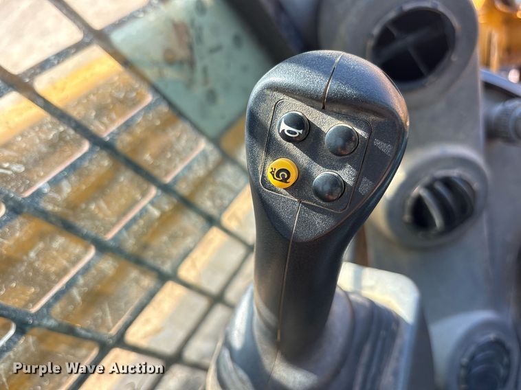 image for item DY0872 2021 Caterpillar 289D3 tracked skid steer loader