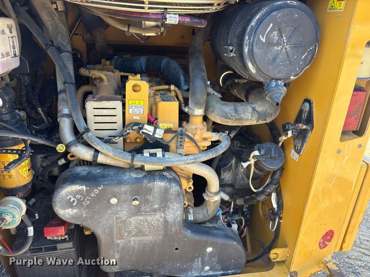 image for item DY0872 2021 Caterpillar 289D3 tracked skid steer loader