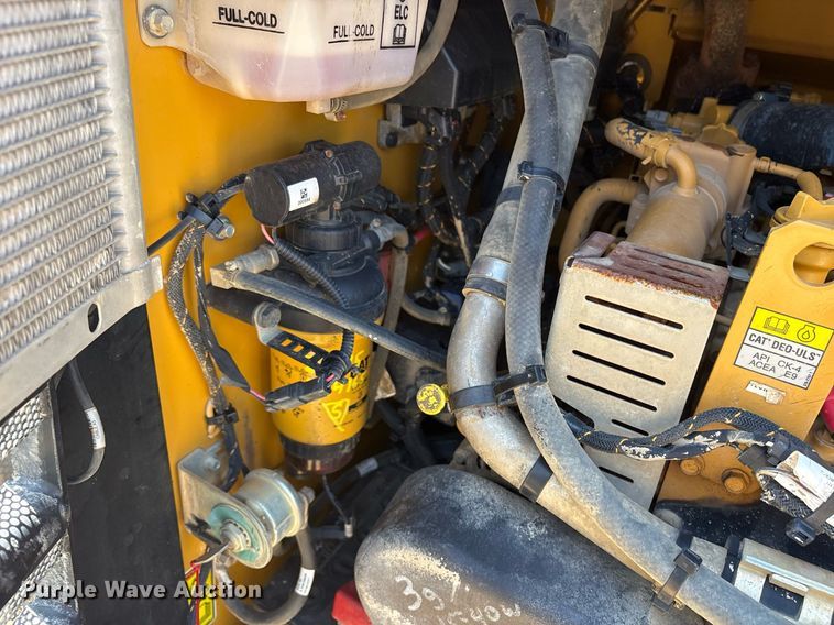 image for item DY0872 2021 Caterpillar 289D3 tracked skid steer loader