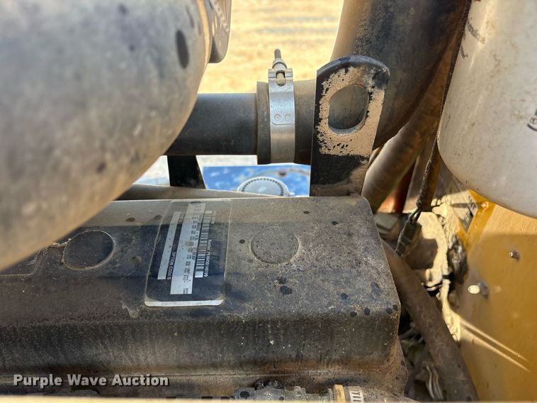 image for item DY0873 2001 Vermeer RT850 trencher