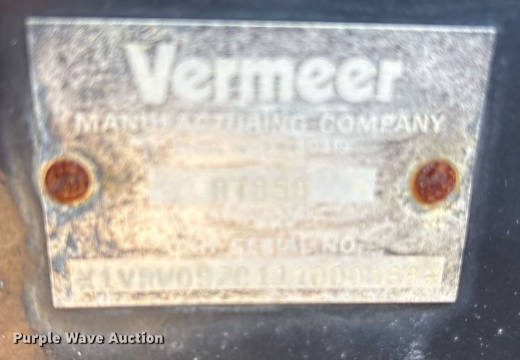 image for item DY0873 2001 Vermeer RT850 trencher