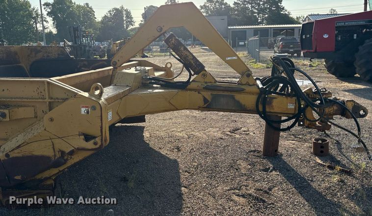 image for item DY0878 Reynolds scraper