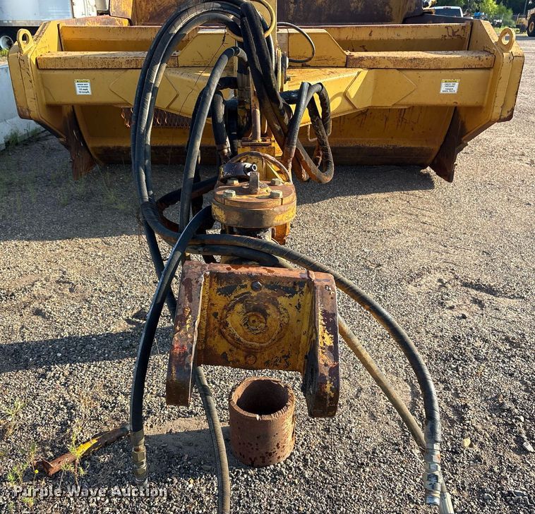 image for item DY0878 Reynolds scraper