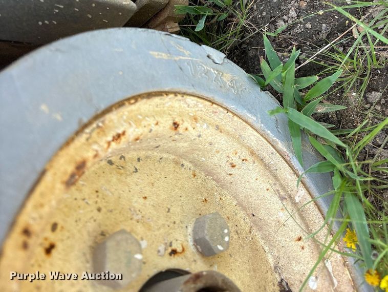 image for item DY0880 2013 Sky Jack SJIII 3219 scissor lift