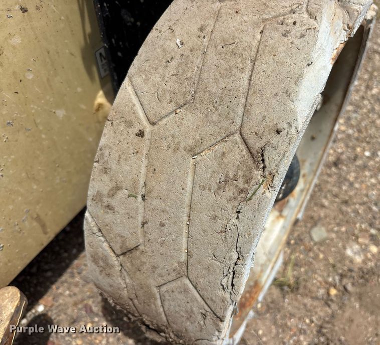 image for item DY0881 2007 JLG 2646ES scissor lift