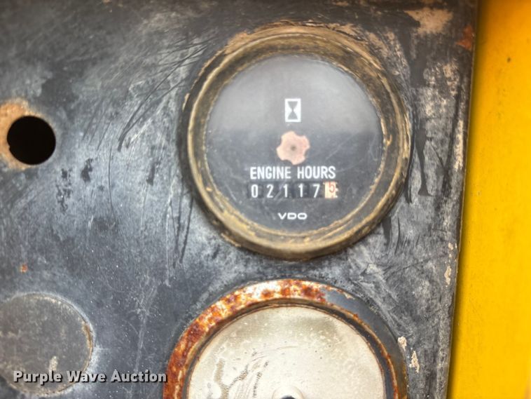 image for item DY0886 2000 Atlas Copco XAS96(JD) air compressor