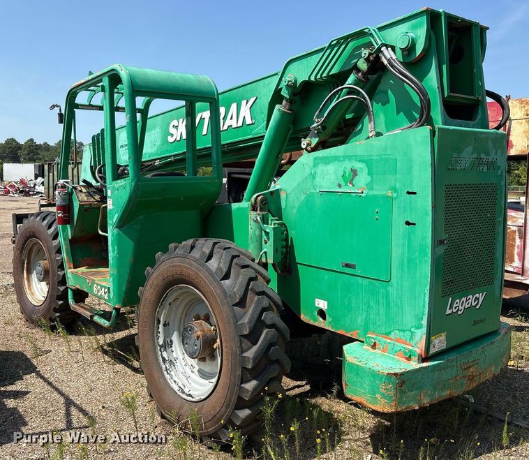 image for item DY0893 2006 Skytrak 6042 telehandler
