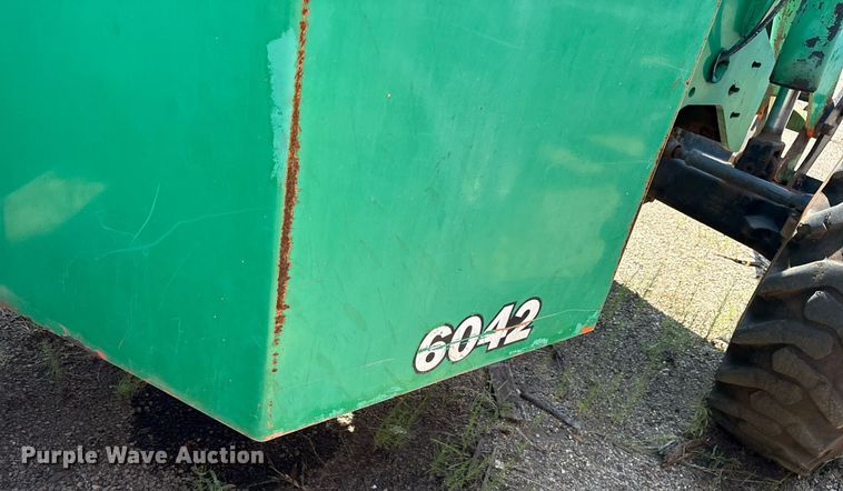 image for item DY0893 2006 Skytrak 6042 telehandler